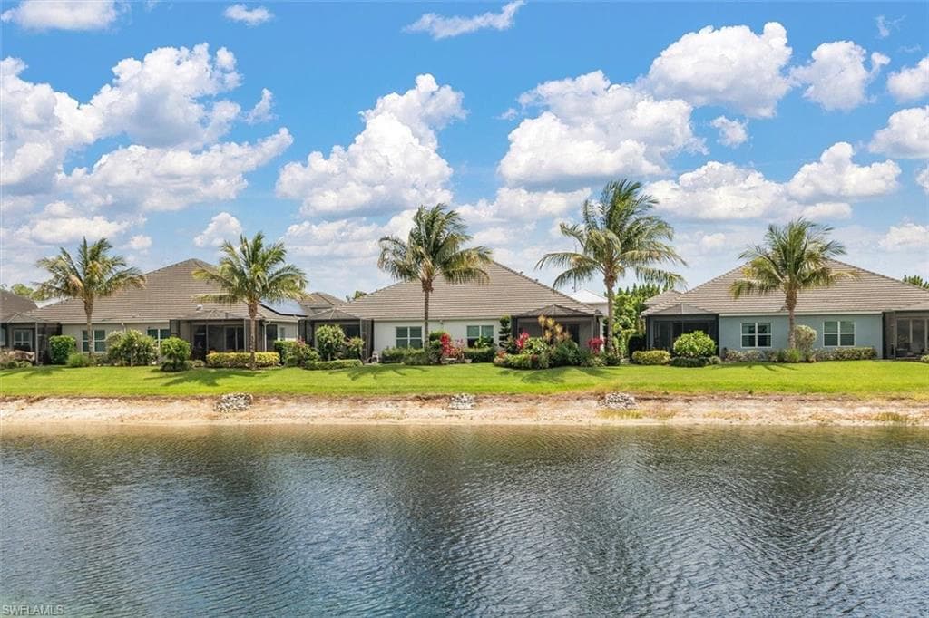 2302 Marquesa CIR-15