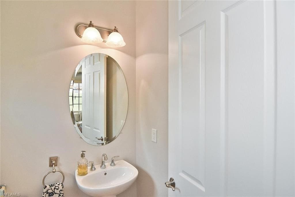 8856 Oliveria ST 9604-10