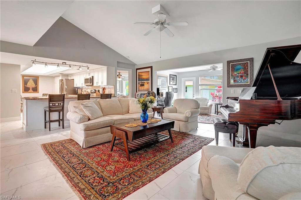 787 Overriver DR-9