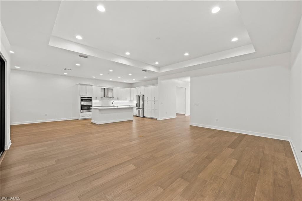 14313 Hogarth PL-12