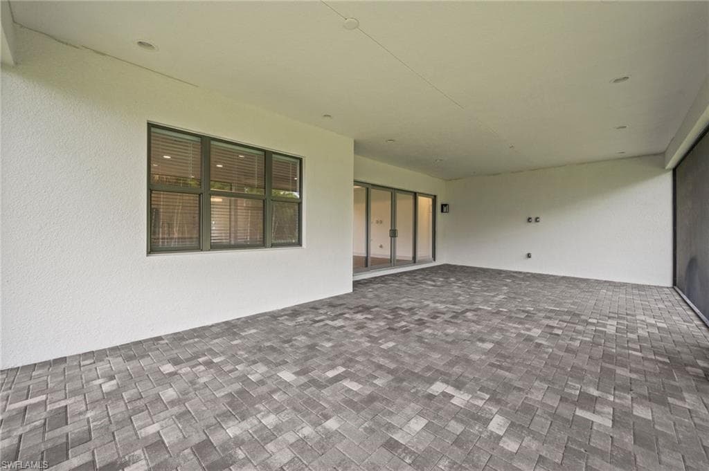 14313 Hogarth PL-31