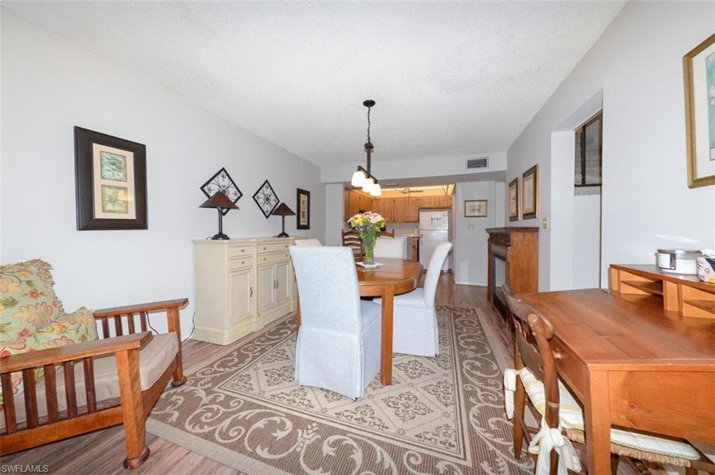 10891 Meadow Lark Cove DR-14