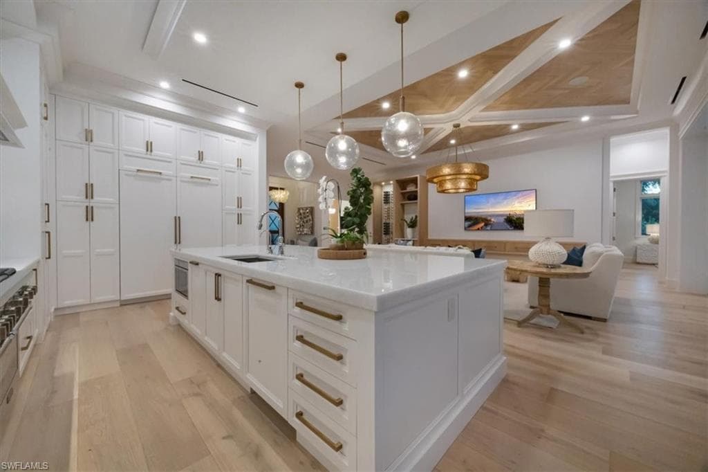 493 8th AVE S-5
