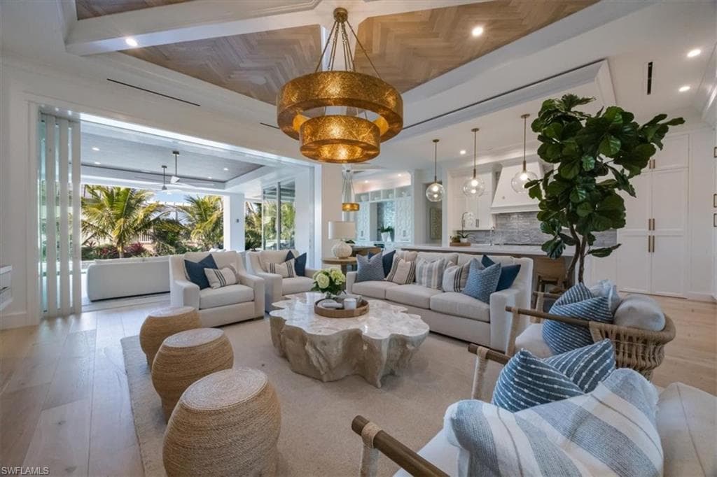 493 8th AVE S-8