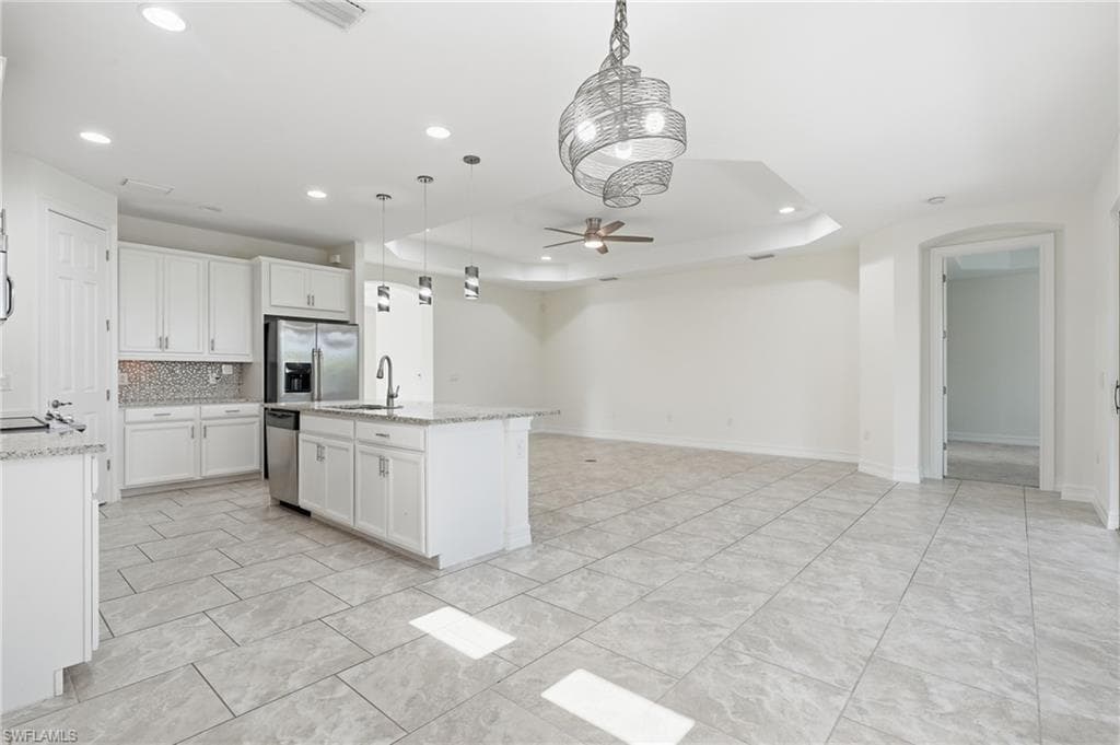16329 Aberdeen WAY-16