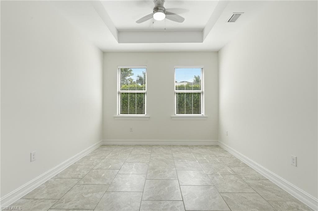 16329 Aberdeen WAY-26