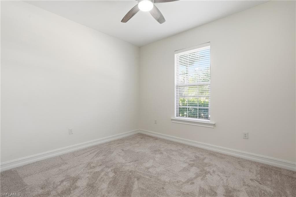 16329 Aberdeen WAY-34