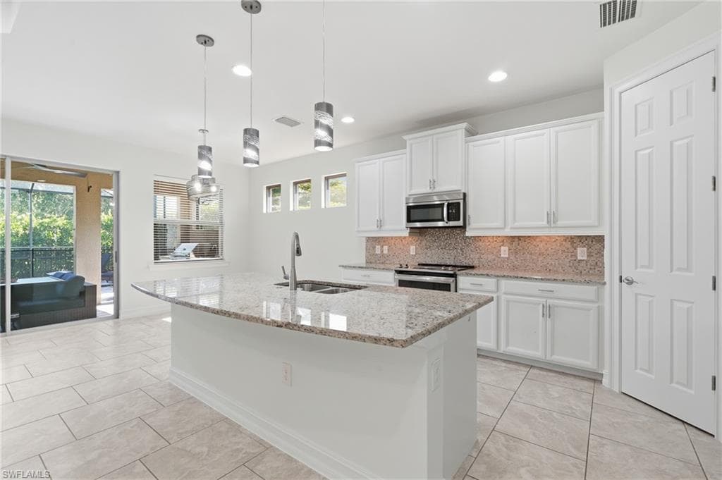 16329 Aberdeen WAY-10