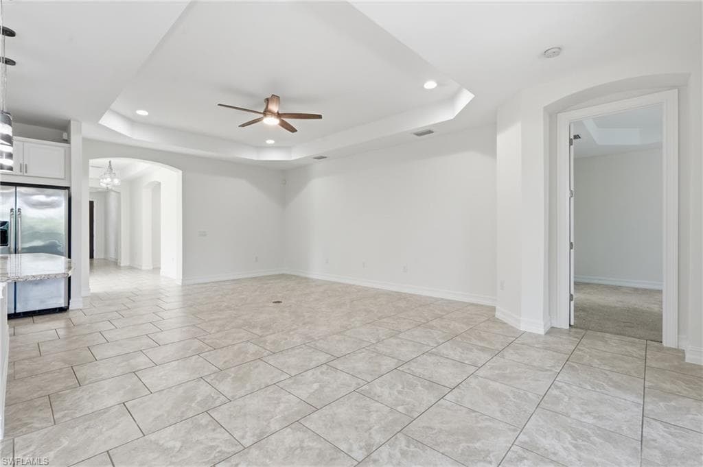 16329 Aberdeen WAY-8