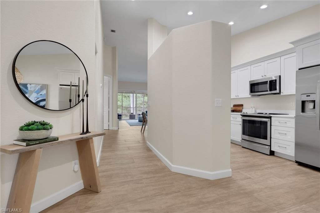 1215 Sarah Jean CIR J205-3