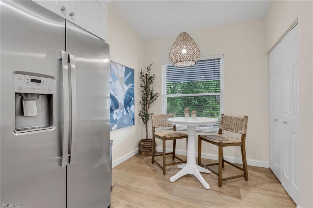 1215 Sarah Jean CIR J205-4
