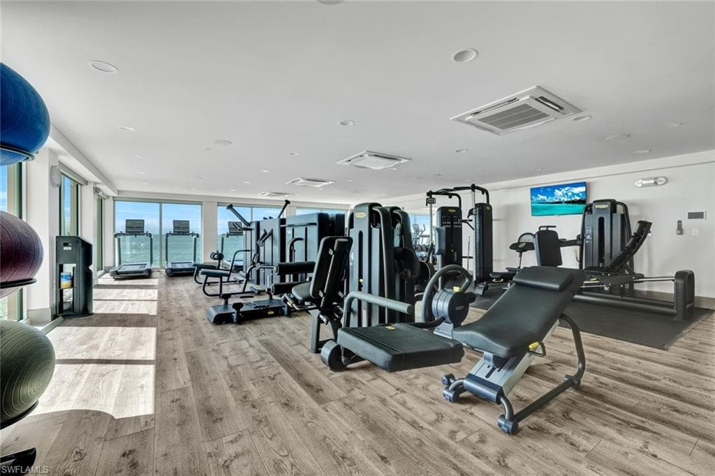260 Barefoot Beach BLVD 302-32