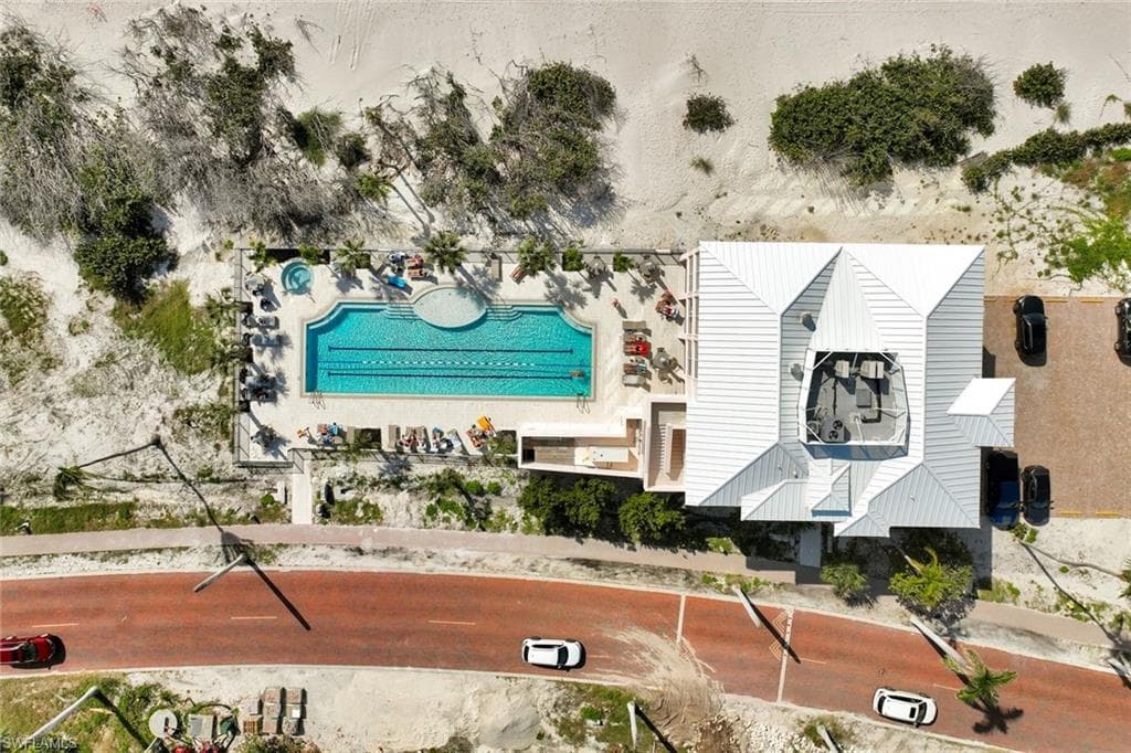 260 Barefoot Beach BLVD 302-39