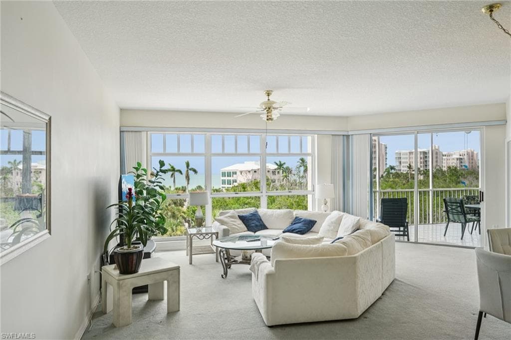 260 Barefoot Beach BLVD 302-4