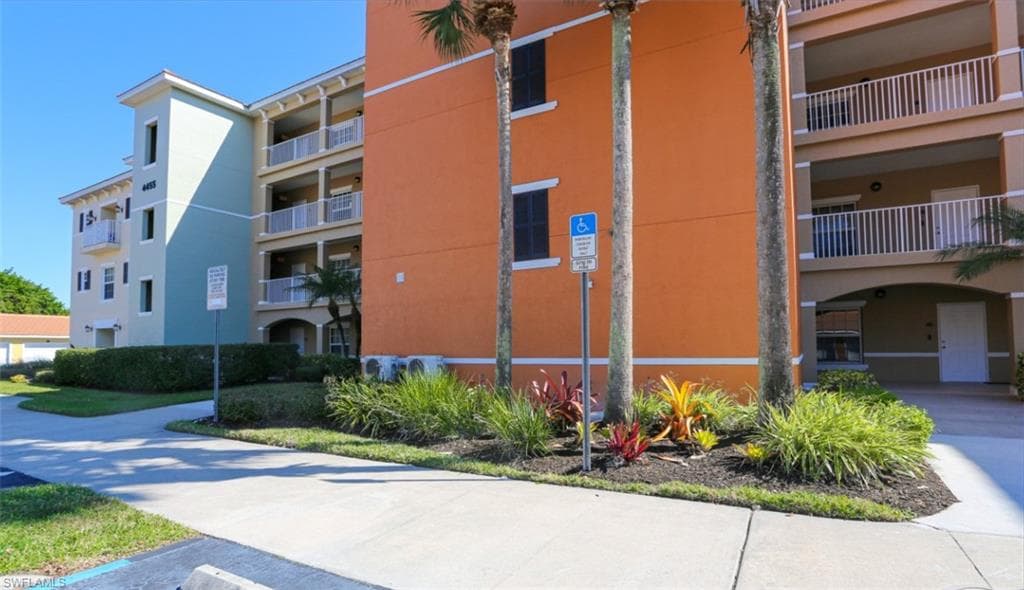 4455 Botanical Place CIR 5-104-1