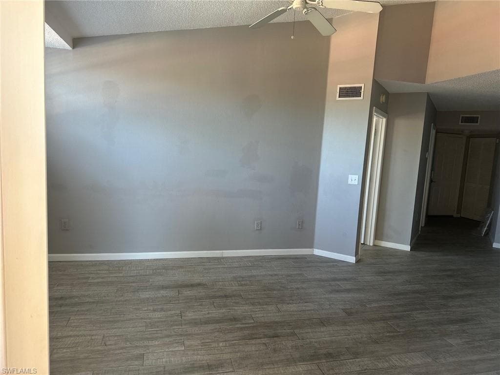 8659 River Homes LN 1307-15