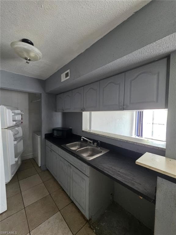 2835 Winkler AVE 215-18