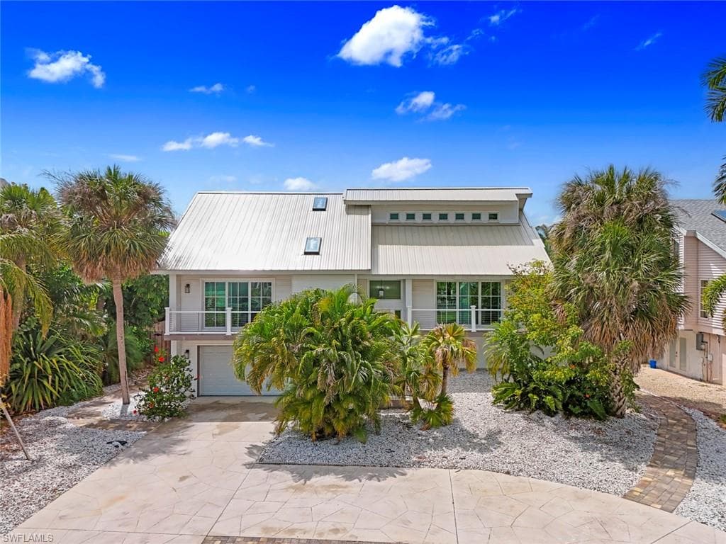 18260 Deep Passage LN-3