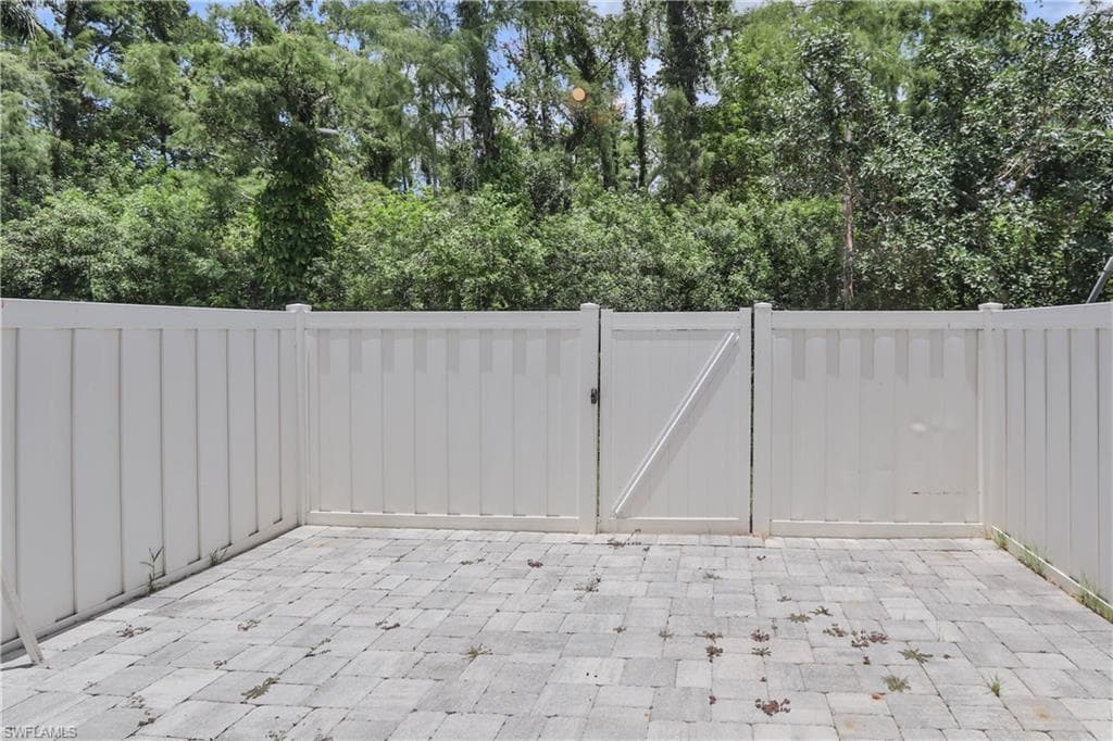 3630 Pine Oak CIR 105-10