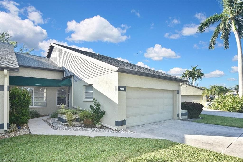 201 McGregor Park CIR 201-2