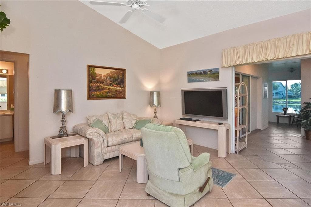 201 McGregor Park CIR 201-6