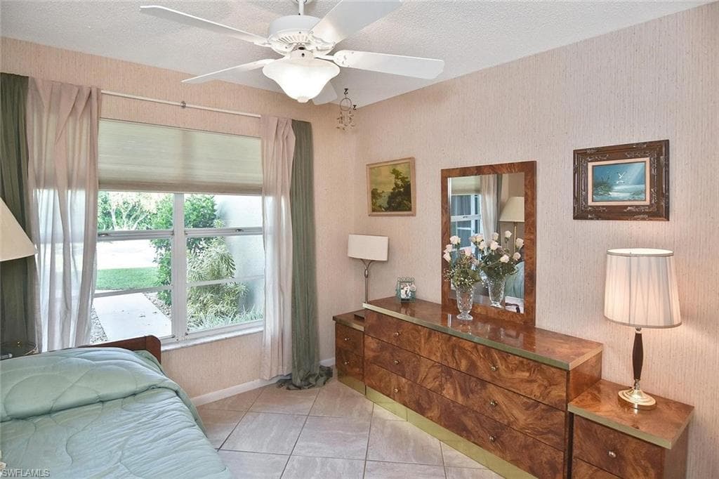 201 McGregor Park CIR 201-9