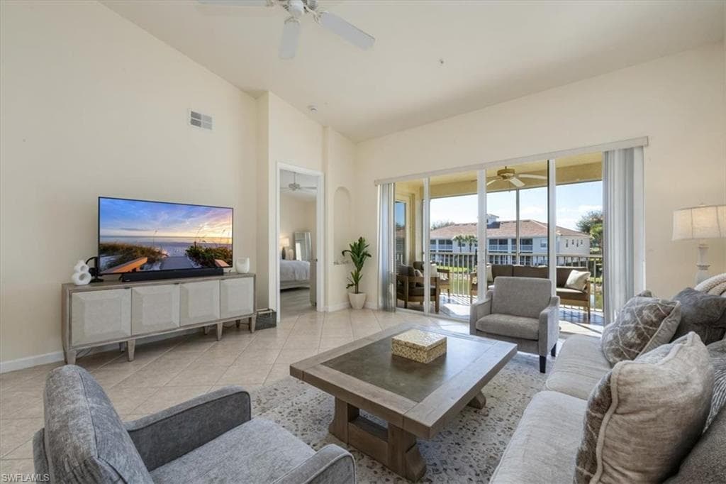 3057 Driftwood WAY 4004-4