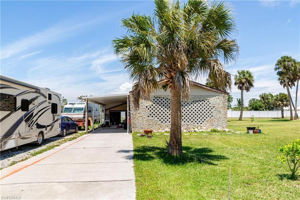 7784 Raymary ST-2