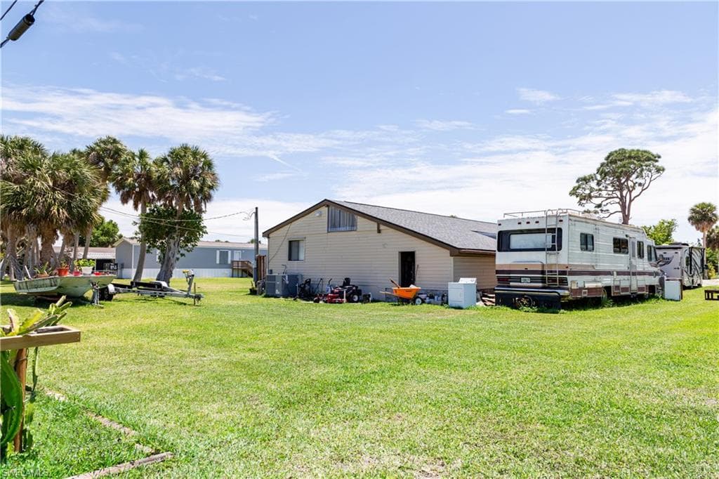 7784 Raymary ST-20