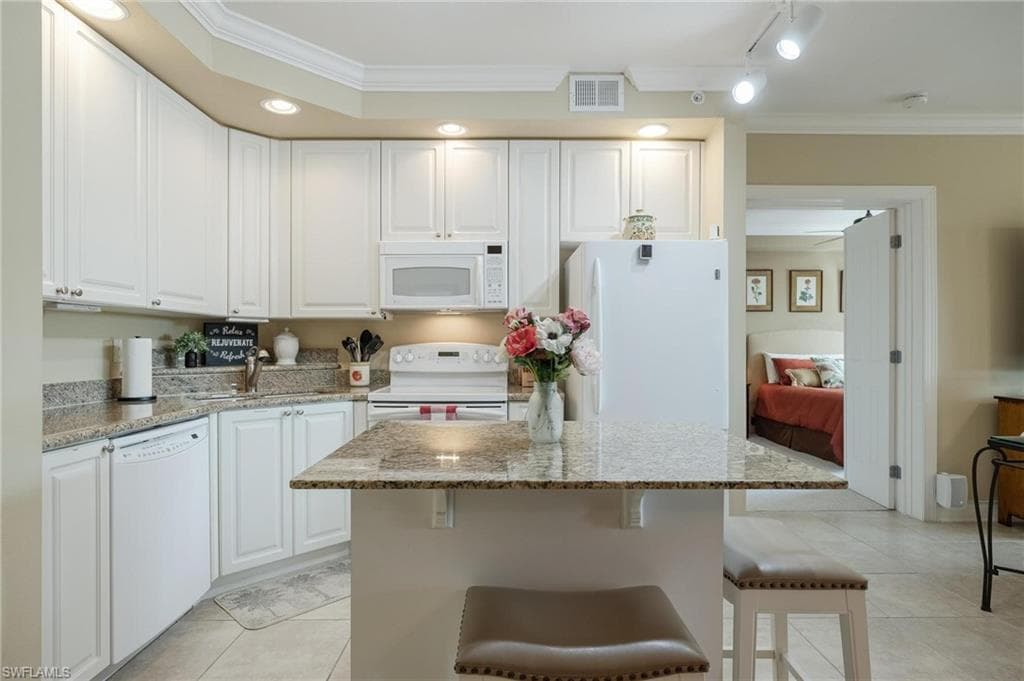 2825 Palm Beach BLVD 214-20