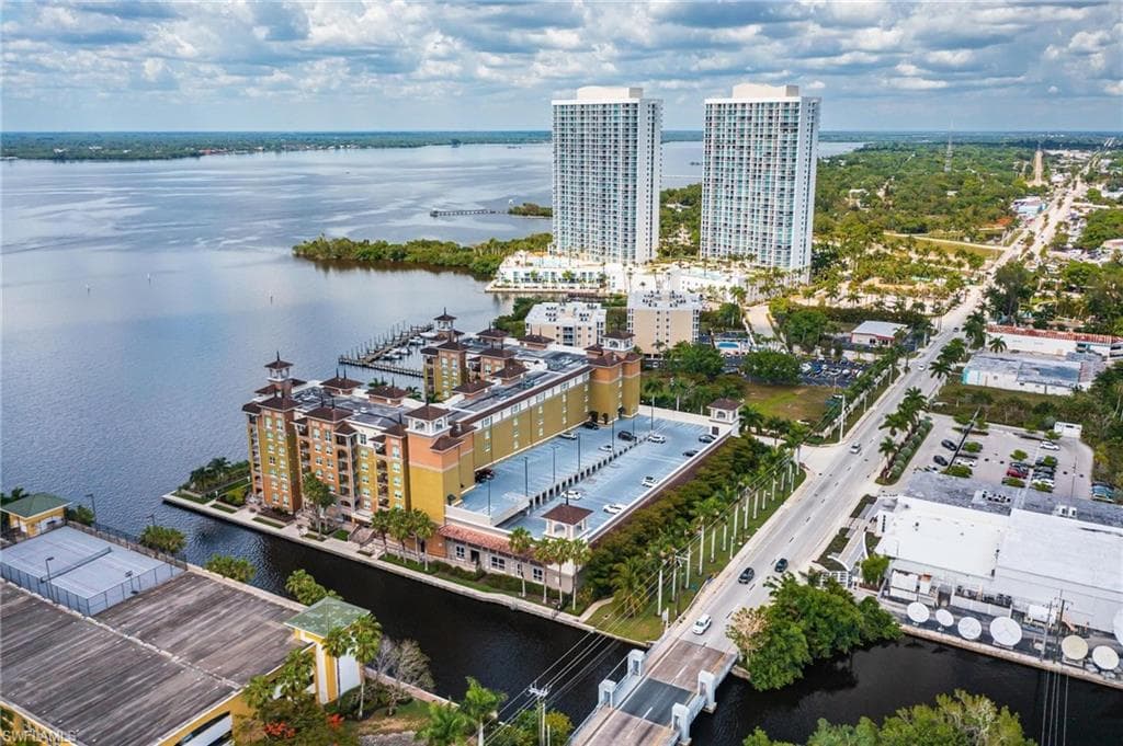 2825 Palm Beach BLVD 214-34