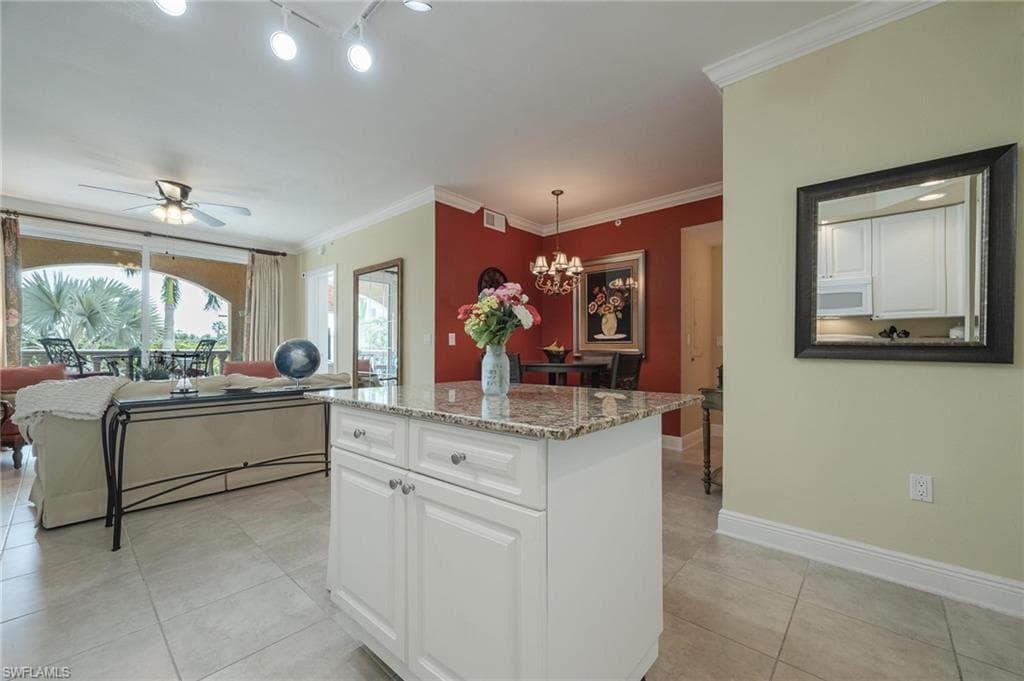 2825 Palm Beach BLVD 214-21