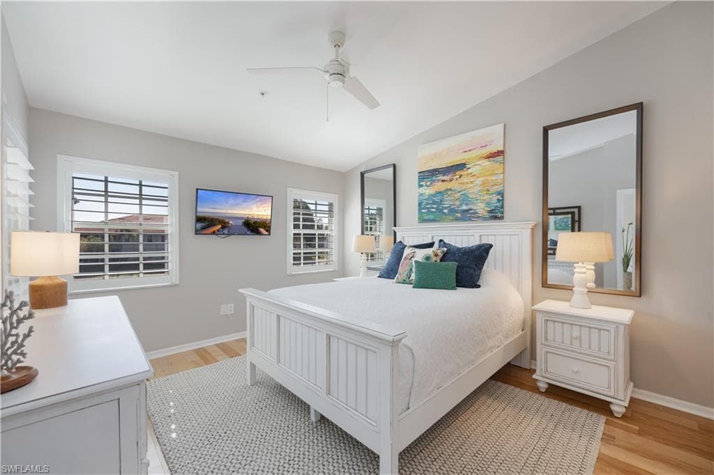 7564 Silver Trumpet LN U202-17