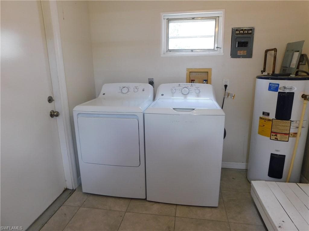 287 Poe AVE-12