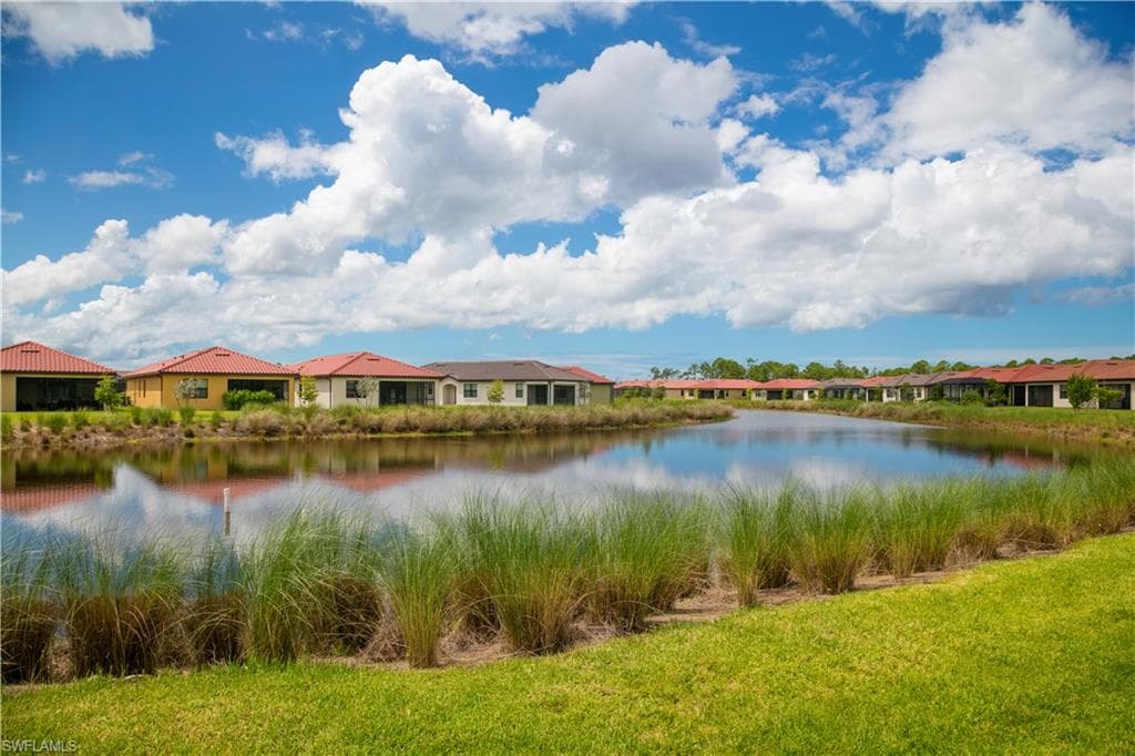 1555 Marton CT-14