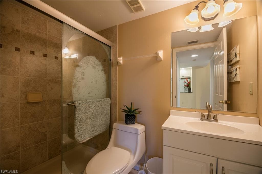 5741 Deauville CIR F108-10