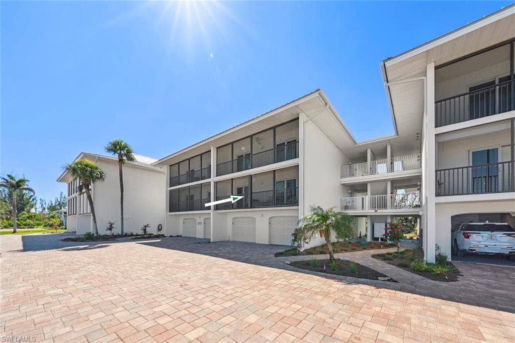 1340 Middle Gulf DR 8A-2