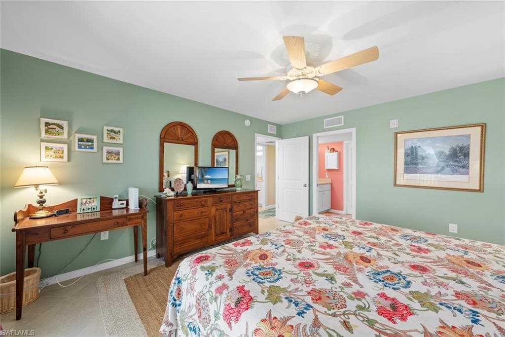 1340 Middle Gulf DR 8A-22