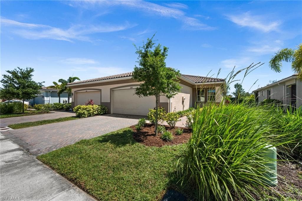10353 Bonavie Cove DR-7