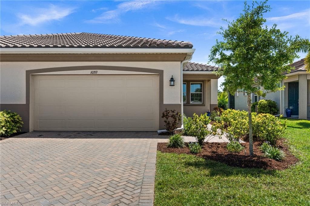 10353 Bonavie Cove DR-1
