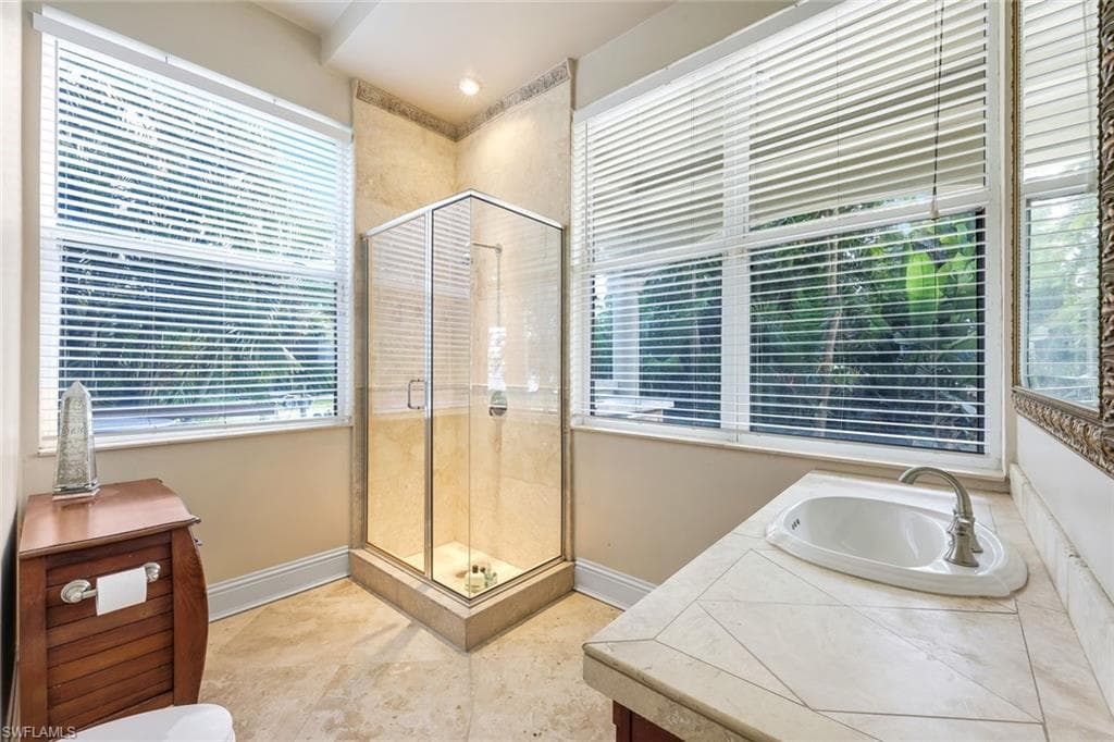 3788 Harold AVE-17