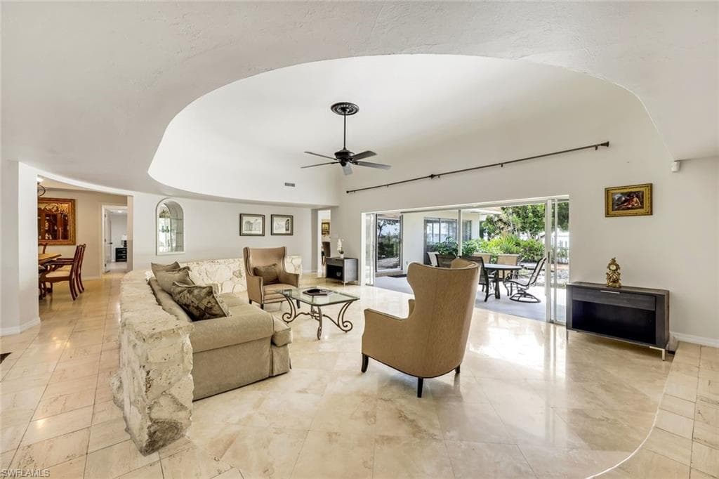 3788 Harold AVE-26
