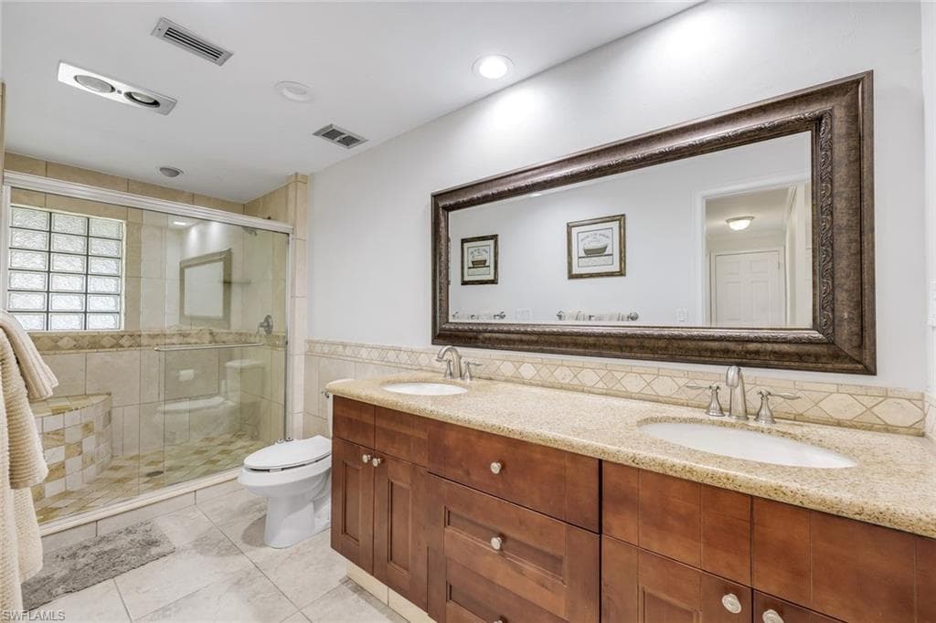 3788 Harold AVE-36