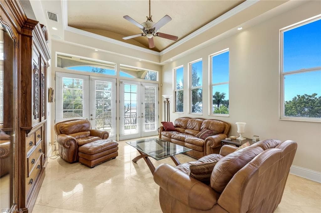 3788 Harold AVE-9