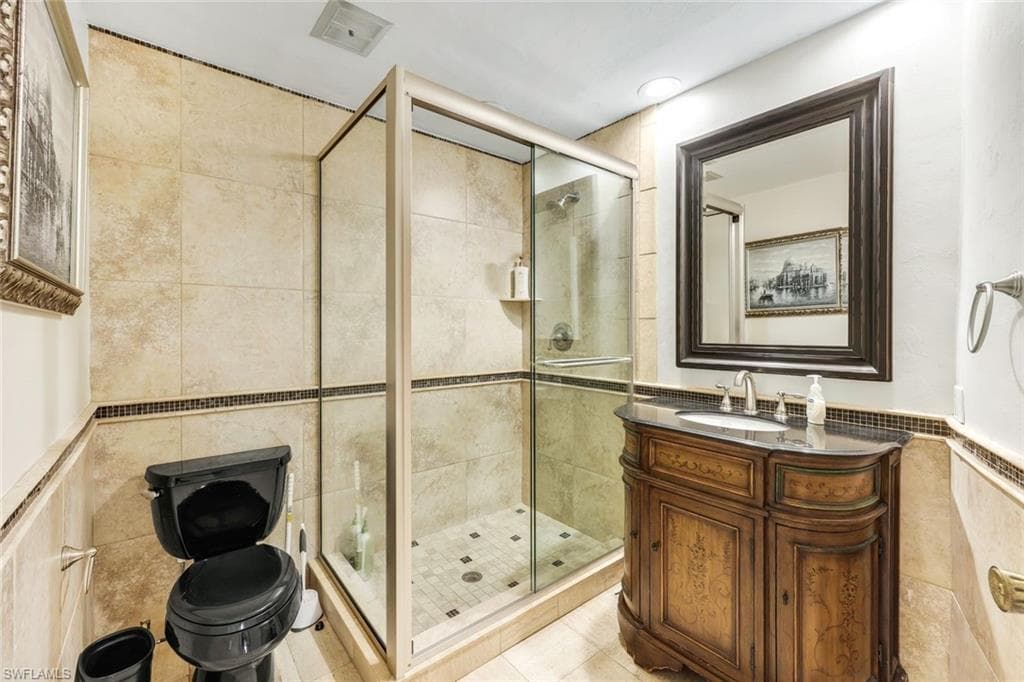 3788 Harold AVE-34