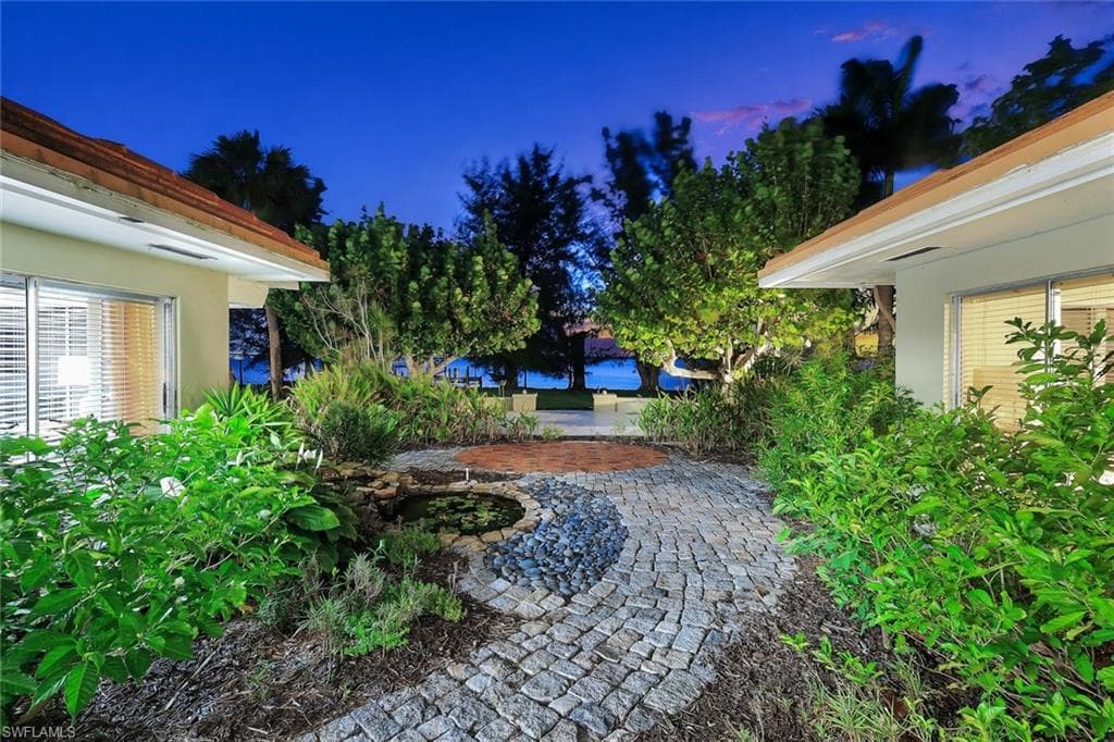 3788 Harold AVE-48