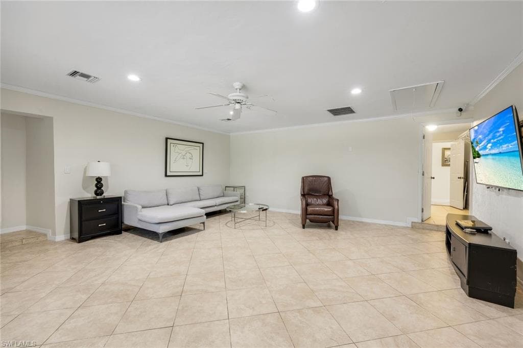 3788 Harold AVE-40