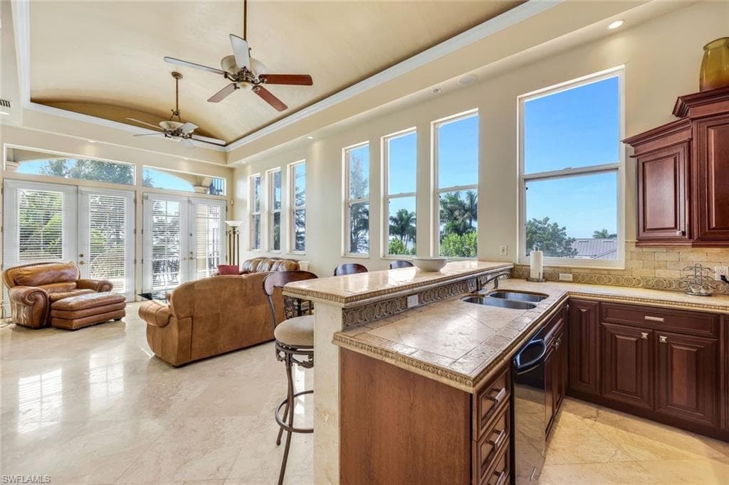 3788 Harold AVE-8