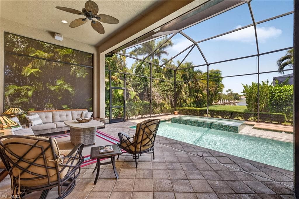 628 VENEZIA GRANDE DR-34