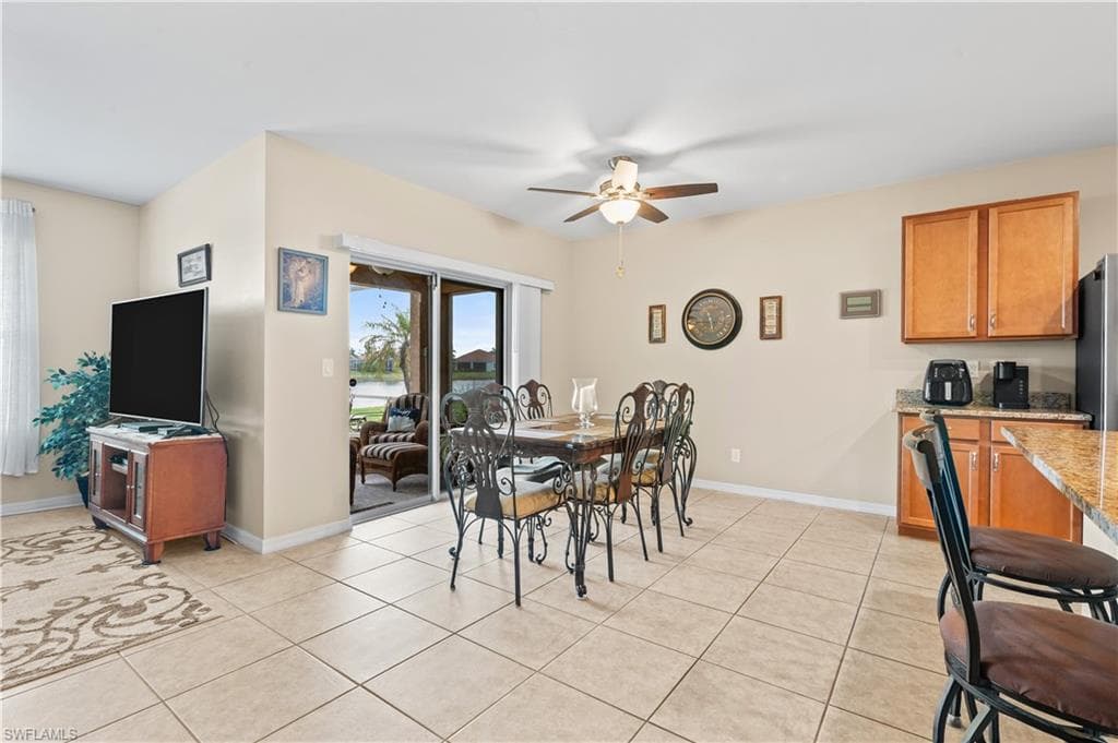3118 Apple Blossom DR-6